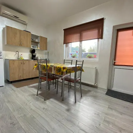 Garsoniera In Vila Lavinia * Текиргьол